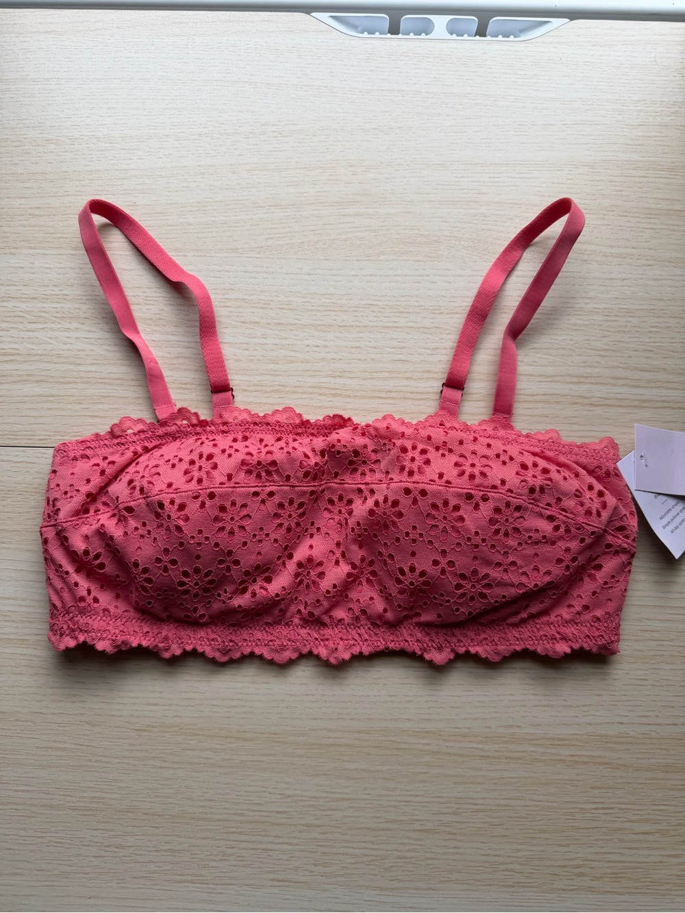 Auden Pink Eyelet Lace Bralette Size M